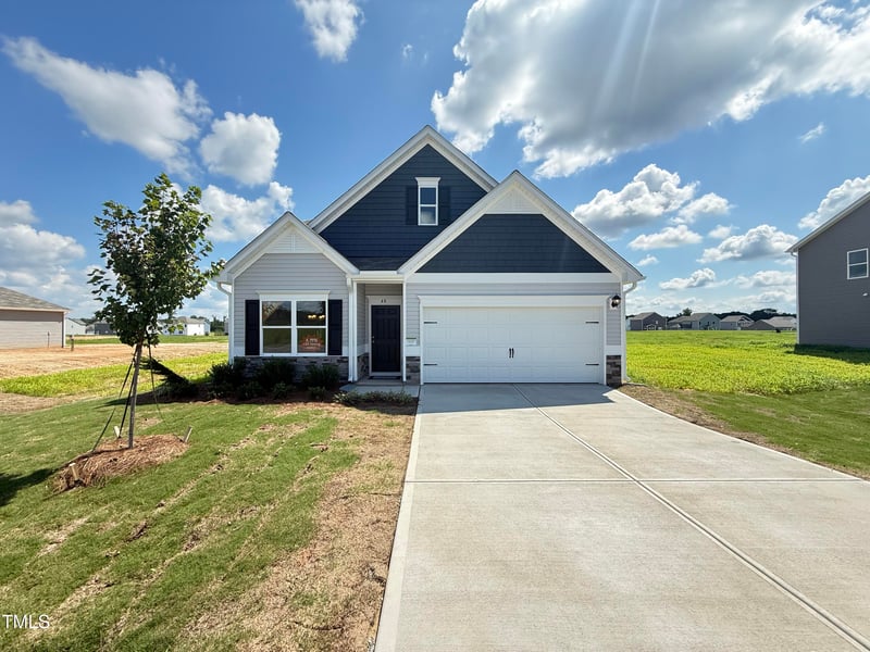 48 Freedom Heights Ln, Smithfield, NC 27577
