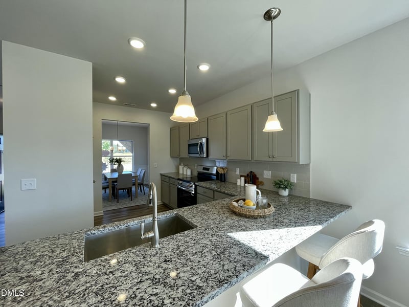 48 Freedom Heights Ln, Smithfield, NC 27577