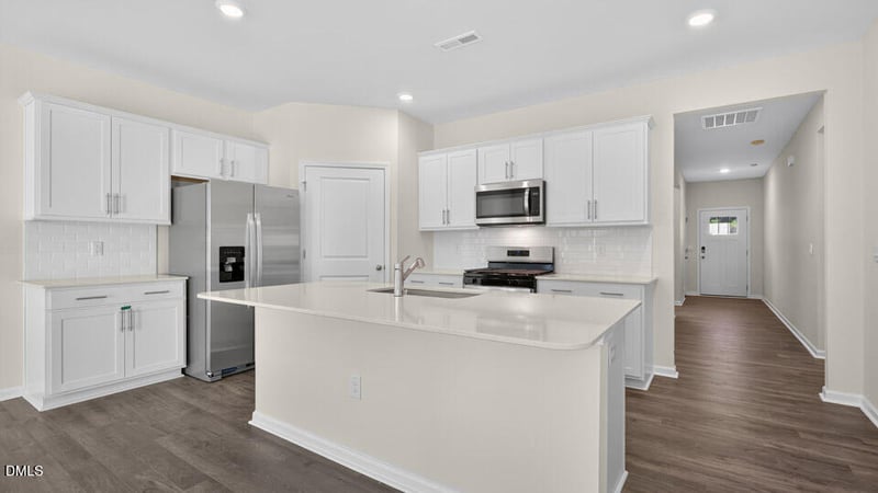 48 Green Laurel Dr, Angier, NC 27501