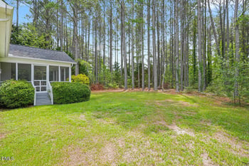 48 Hammerstone Dr, Fuquay Varina, NC 27526