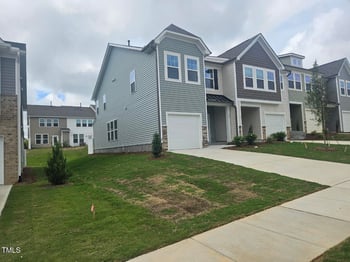 48 Honeydew Way, Clayton, NC 27520