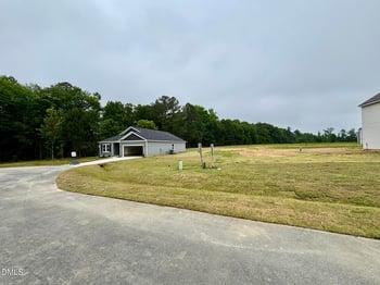 48 Iris Glen Ct, Smithfield, NC 27577