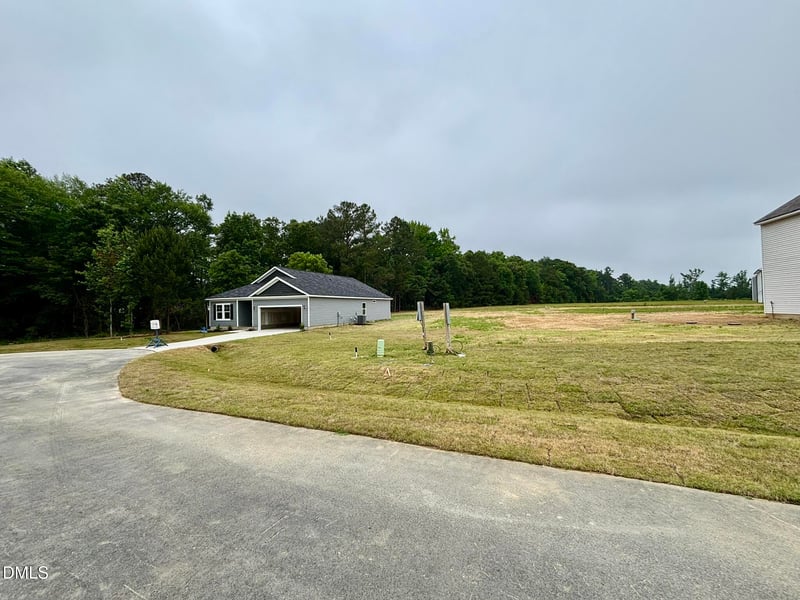 48 Iris Glen Ct, Smithfield, NC 27577