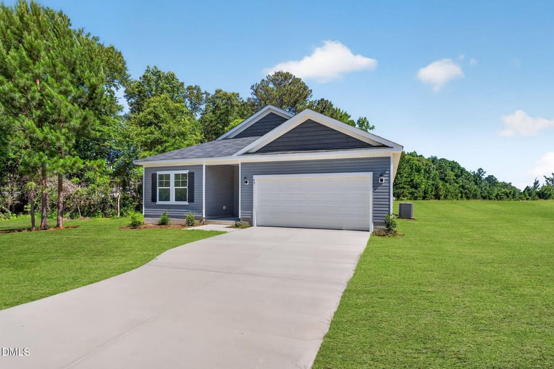 48 Iris Glen Ct, Smithfield, NC 27577