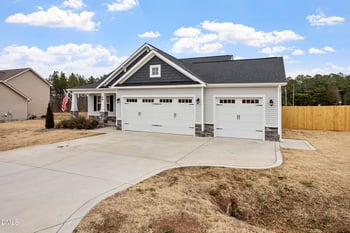 48 Laramie Ln, Selma, NC 27576