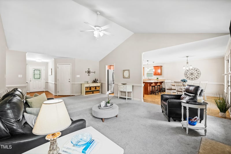 48 Long Grass Dr, Smithfield, NC 27577
