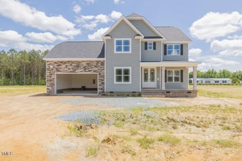 48 Sanders Farm Dr, Smithfield, NC 27577