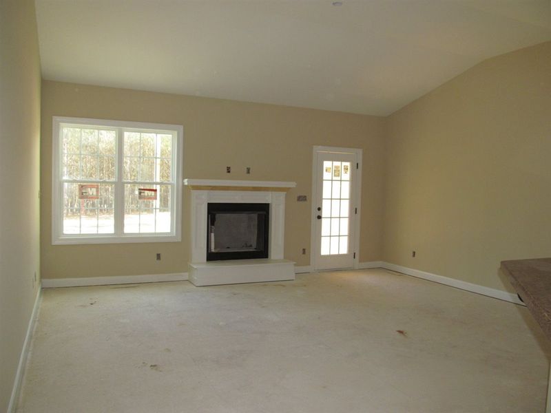48 Savannah Ridge Ct, Angier, NC 27501