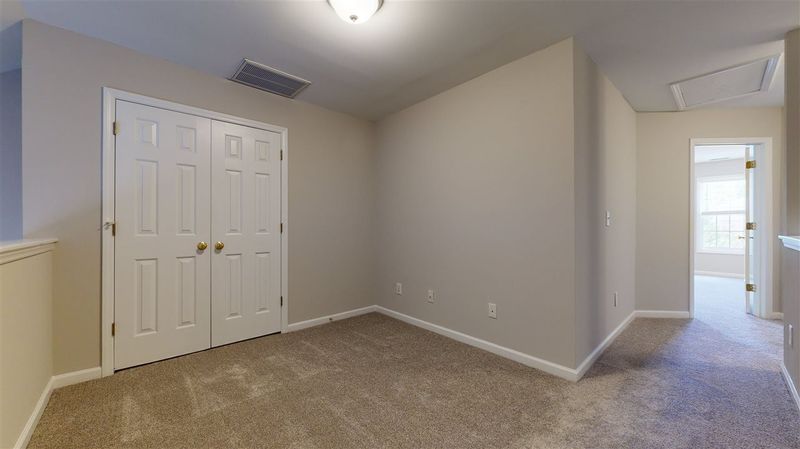 48 Signet Dr, Durham, NC 27704