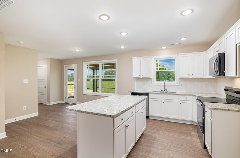 48 Silver Ct, Smithfield, NC 27577