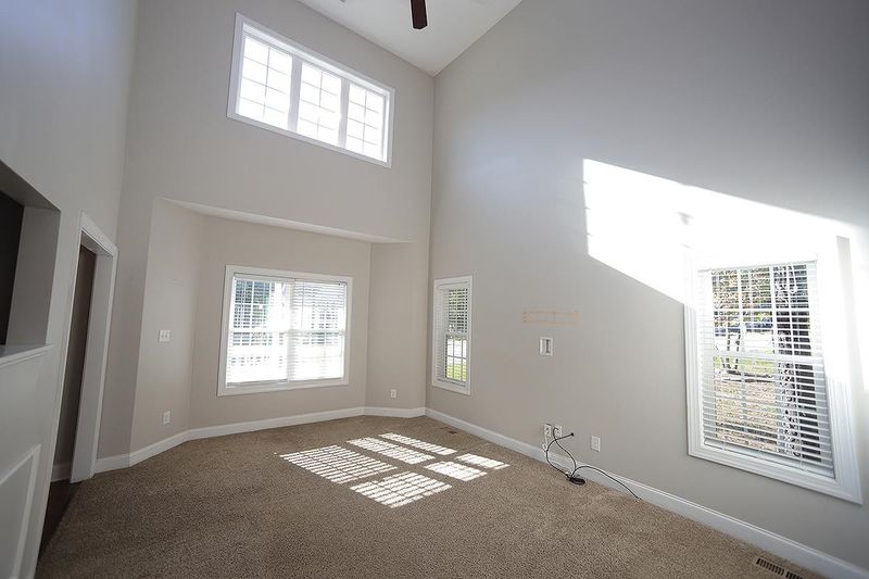 48 Sundew Ct, Clayton, NC 27527