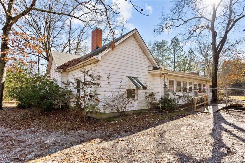 48 Swaringen Ln, Sanford, NC 27332