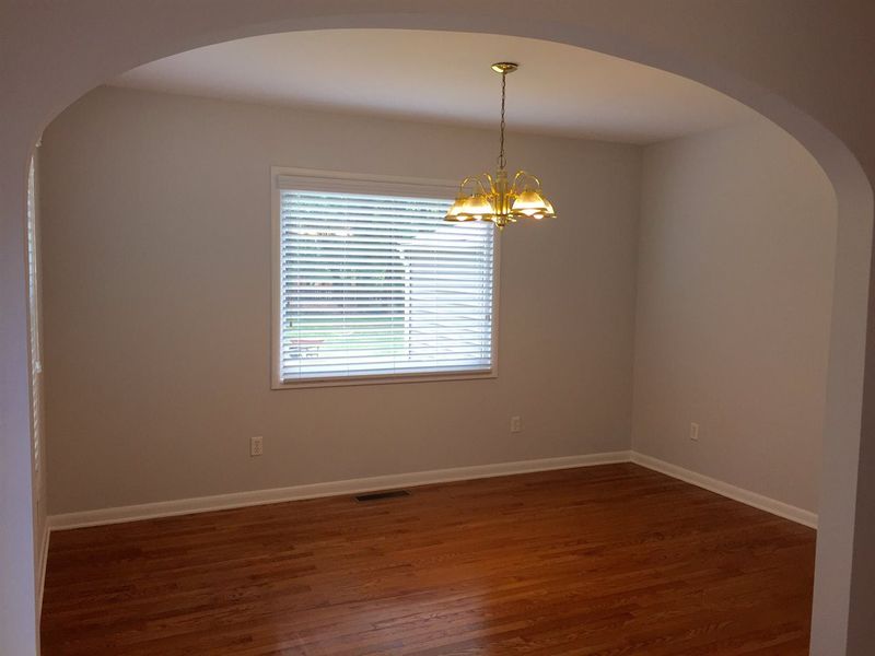 48 White Oak Trl, Chapel Hill, NC 27516