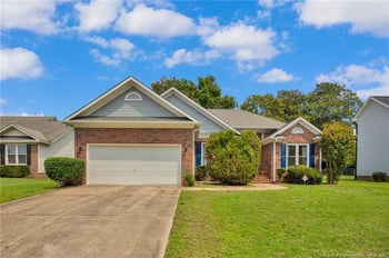4800 Deer Lakes Rd, Fayetteville, NC 28311