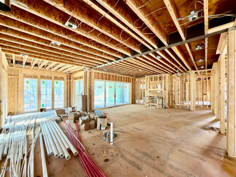 4801 Rampart St, Raleigh, NC 27609