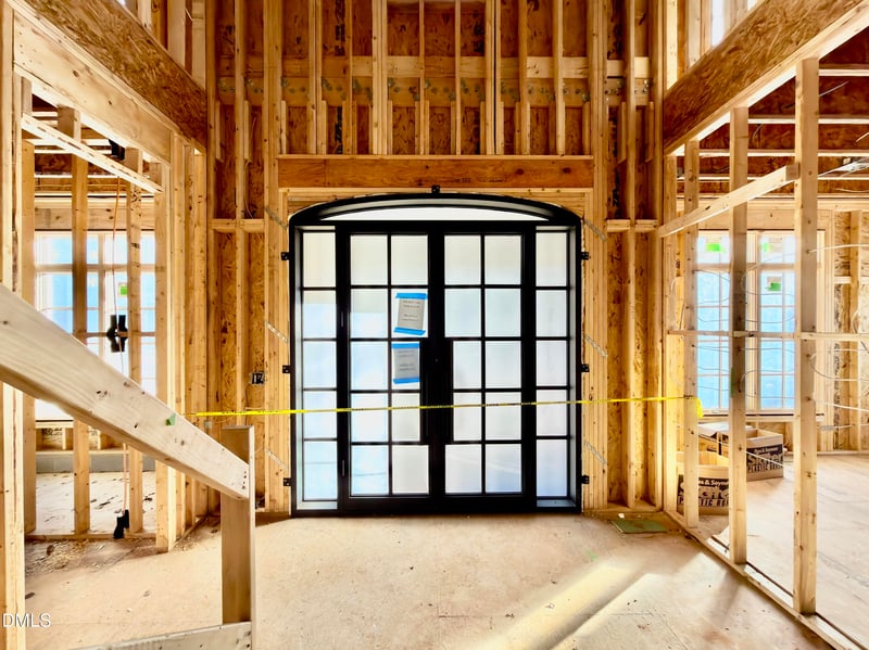 4801 Rampart St, Raleigh, NC 27609