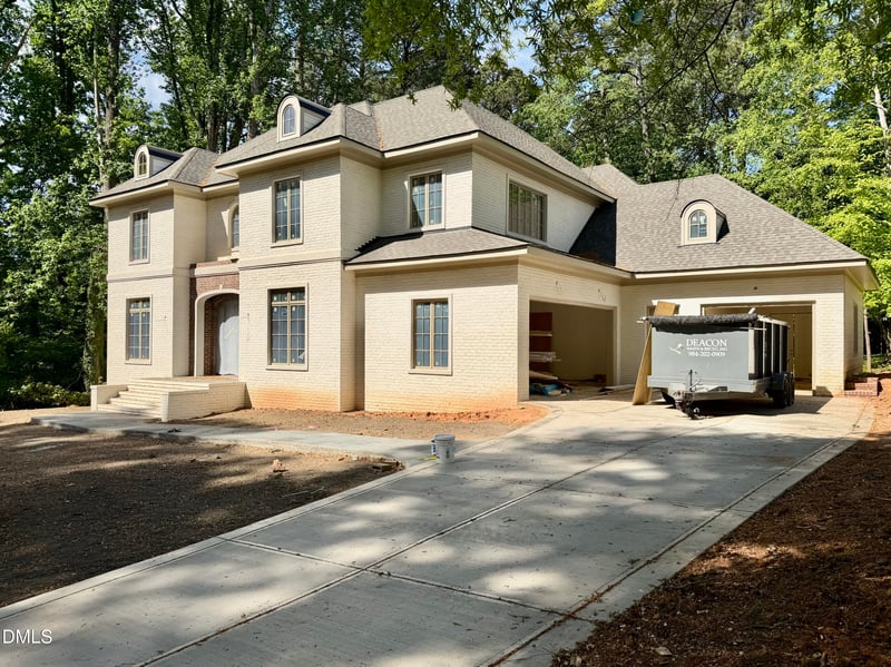 4801 Rampart St, Raleigh, NC 27609