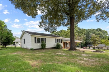 4802 Hurley Dr, Fayetteville, NC 28304