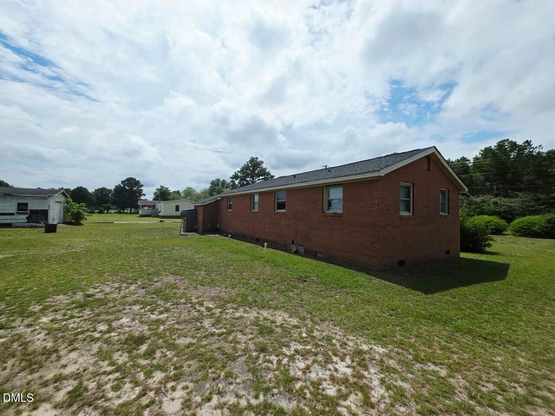 4803 Tabor Church Rd, Fayetteville, NC 28312