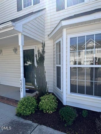 4803 Tanglewood Oaks St, Raleigh, NC 27610