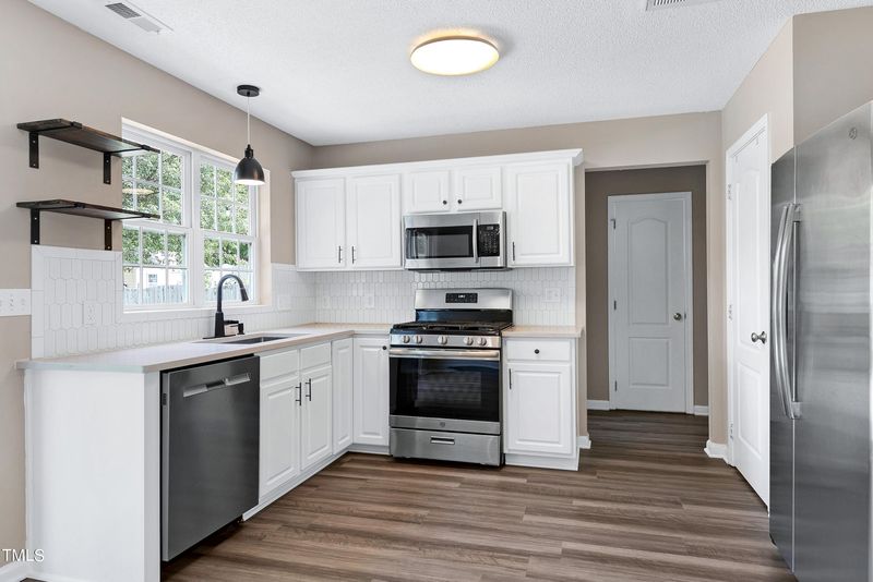4804 Cardinal Grove Blvd, Raleigh, NC 27616