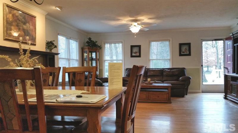 4804 Pointe Pl, Durham, NC 27712