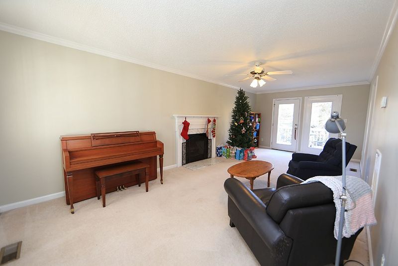4804 Spruce Hill Ln, Raleigh, NC 27603
