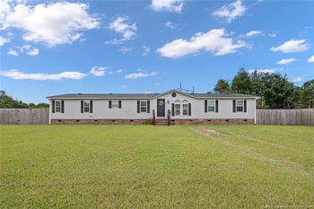 4805 Burgaw Dr, Fayetteville, NC 28306