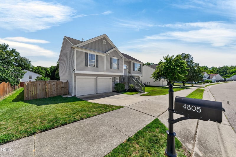 4805 Cardinal Grove Blvd, Raleigh, NC 27616
