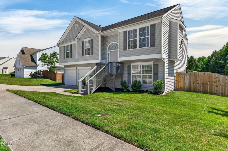 4805 Cardinal Grove Blvd, Raleigh, NC 27616