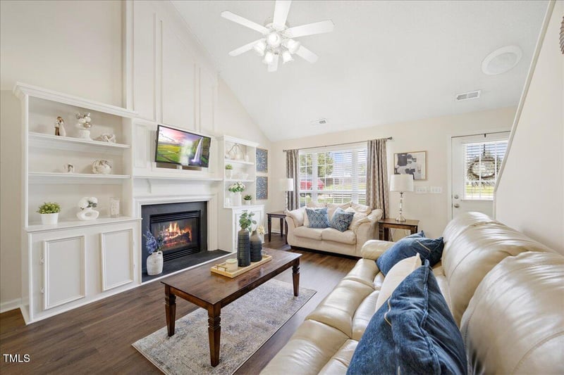 4805 Castle Crest Ct, Raleigh, NC 27616