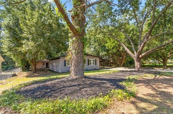 4805 Ellsworth Dr, Fayetteville, NC 28304