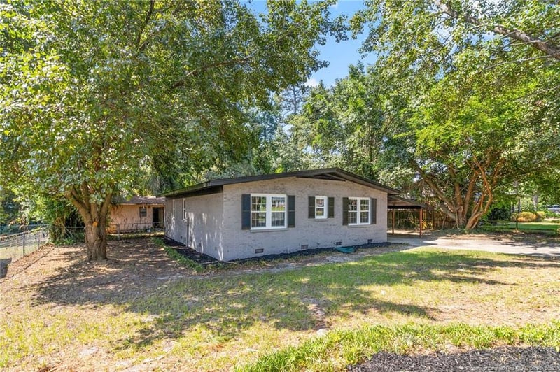 4805 Ellsworth Dr, Fayetteville, NC 28304