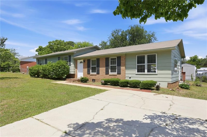 4806 Hurley Dr, Fayetteville, NC 28304