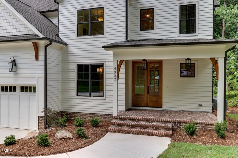 4807 Hollyridge Dr, Raleigh, NC 27612