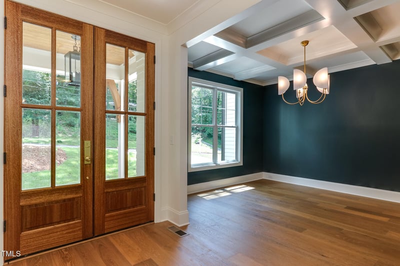 4807 Hollyridge Dr, Raleigh, NC 27612
