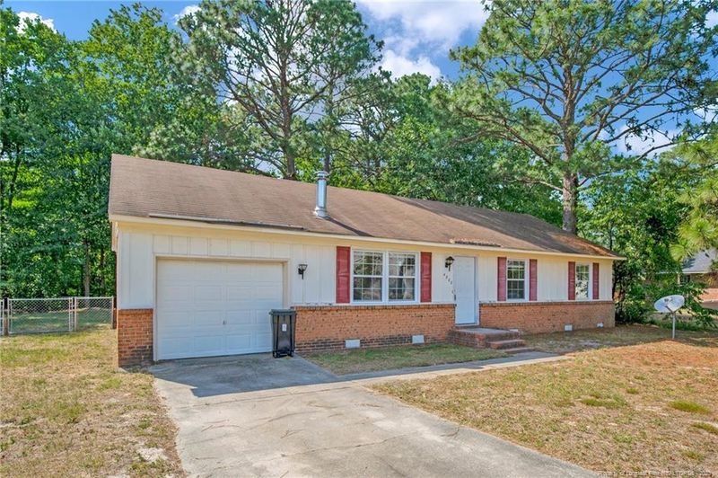 4808 Foundary Ct, Hope Mills, NC 28348