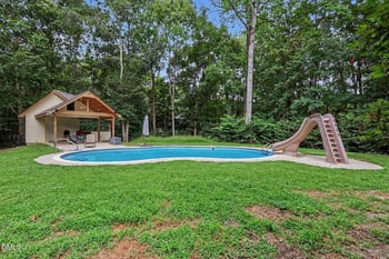 4808 Stoneyoak Ln, Raleigh, NC 27610