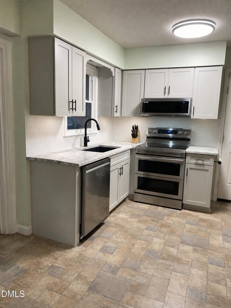 4809 Frankie Rd, Fuquay Varina, NC 27526