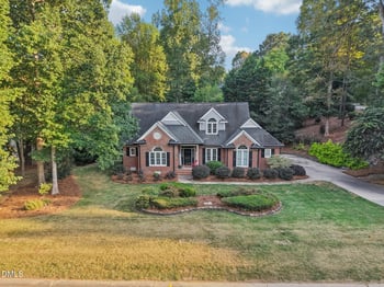 4809 Greenpoint Ln, Holly Springs, NC 27540