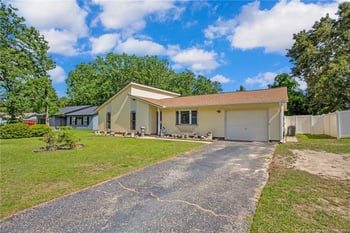 4809 Old Field Rd, Fayetteville, NC 28304