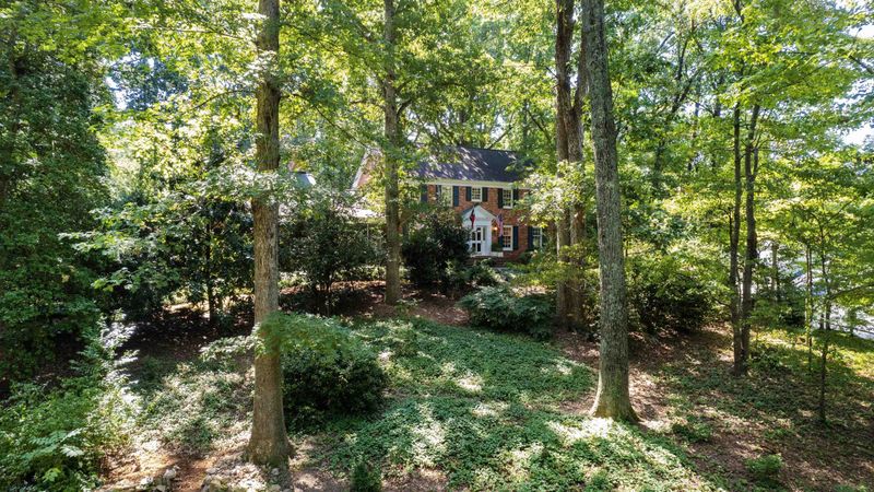 4809 Sleepy Hollow Dr, Raleigh, NC 27612