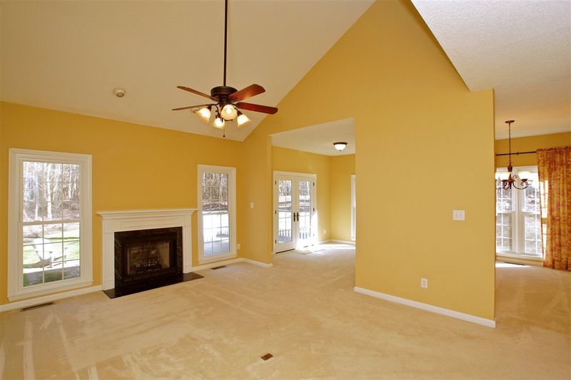4809 Willowtree Ln, Clayton, NC 27520