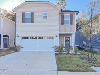 481 Squirrel Oaks Ln, Garner, NC 27529