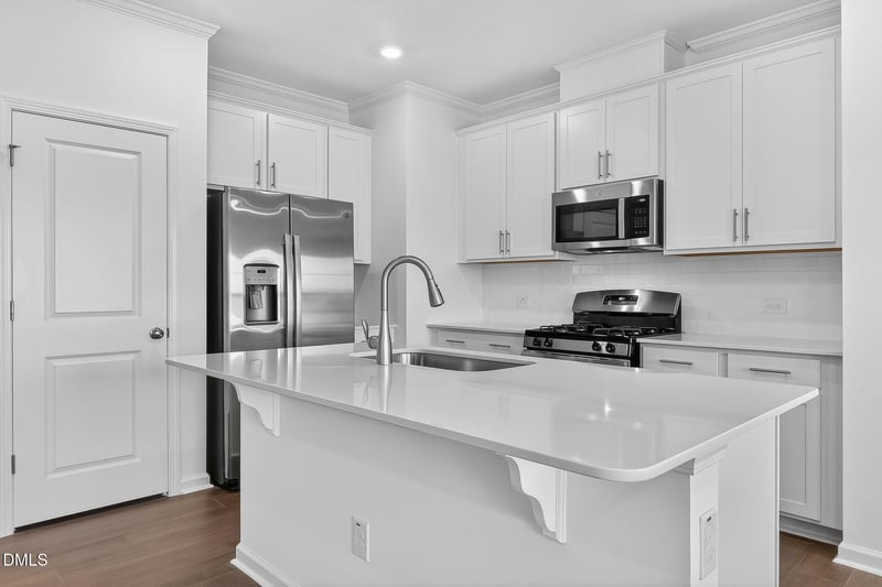 481 Venetian Dr, Sanford, NC 27332