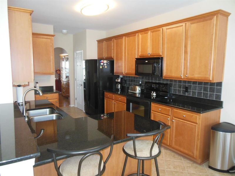 4810 Mistletoe Ln, Durham, NC 27703