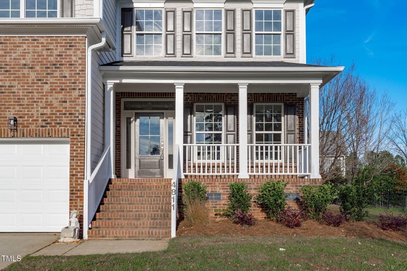 4811 Homeplace Dr, Apex, NC 27539