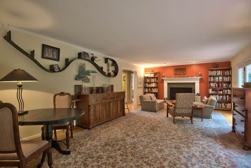 4811 Moriah Hill Rd, Durham, NC 27707