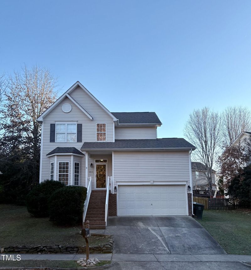 4813 Delta Lake Dr, Raleigh, NC 27612