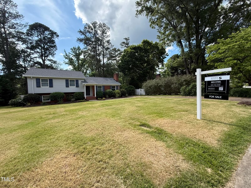 4813 Glen Forest Dr, Raleigh, NC 27612